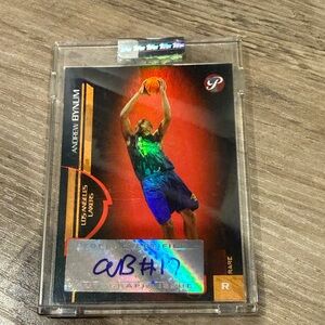 Topps Andrew Bynum Basketball Card with Red and Blue Accents